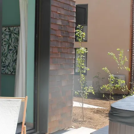 펜션 Les Villas Des Jardins De La Fontaine *
