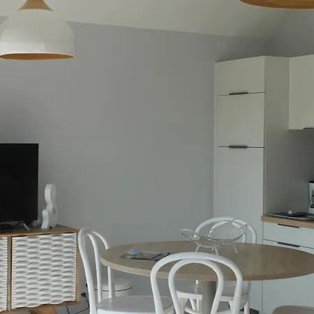 Les Villas Des Jardins De La Fontaine 사흘라 라 카네다