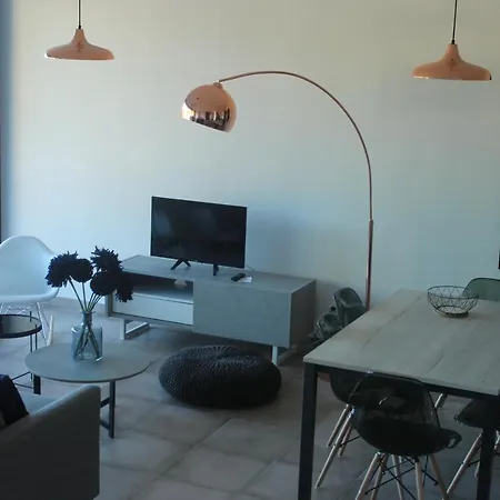 Les Villas Des Jardins De La Fontaine 펜션 사흘라 라 카네다